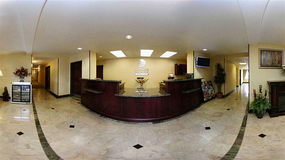 Comfort Inn & Suites Airport Convention Center Reno Buitenkant foto