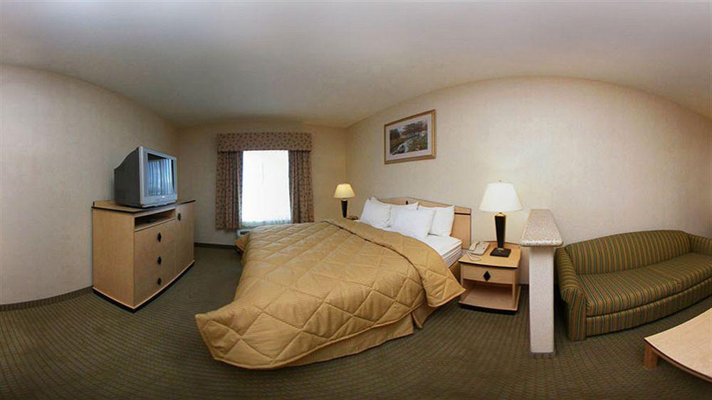 Comfort Inn & Suites Airport Convention Center Reno Buitenkant foto